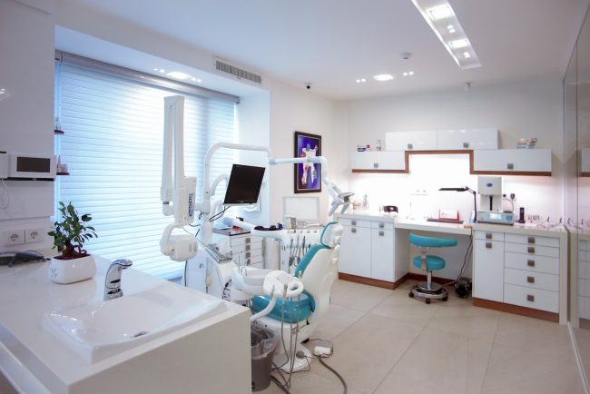 RGPD clínicas dentales - protección de datos de salud en consulta dental